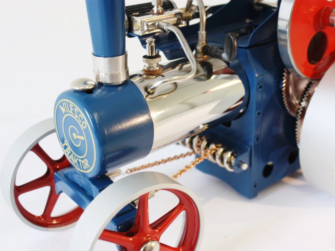 Wilesco D405 Steam Traction Engine - Image 3